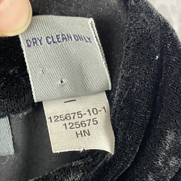 Vintage Gap Silk Blend Top Womens M Black Crushed Velvet Knot Button Hong Kong - Picture 11 of 16